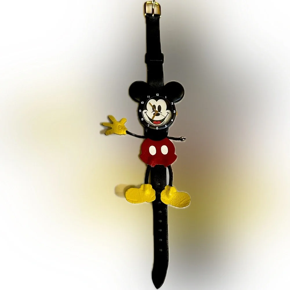 VTG 80’s LORUS RZK133-4 MICKEY MOUSE FULL BODY FLAWED WATCH DISNEY MISSING GLOVE
